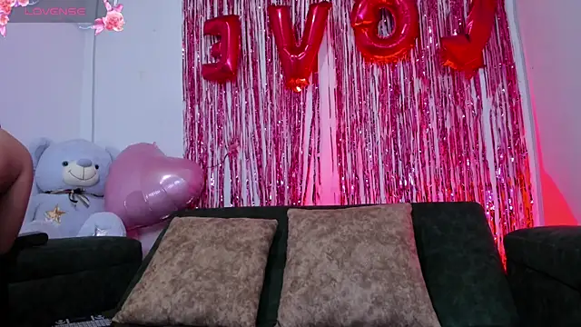 liz 25b online show from 02/14/26, 04:13