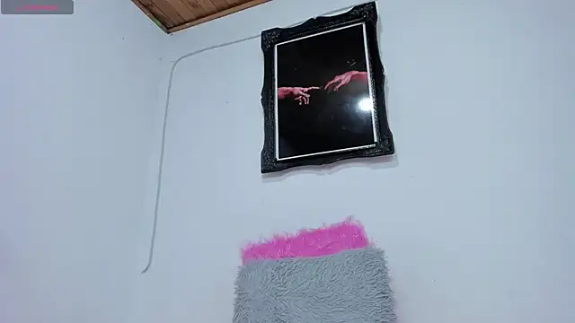 liz 25b online show from 11/06/25, 03:21