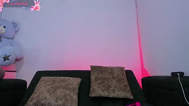 liz 25b online show from 02/25/26, 04:01