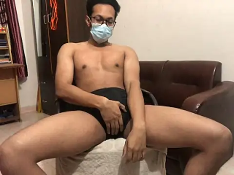 Zeuhorny online show from 03/22/26, 11:50