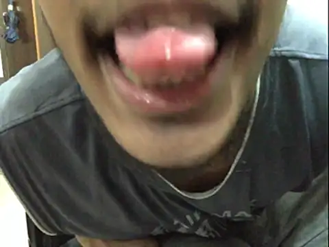 Zeuhorny online show from 11/30/25, 06:52