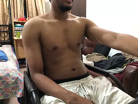 Zeuhorny online show from 10/19/25, 09:17