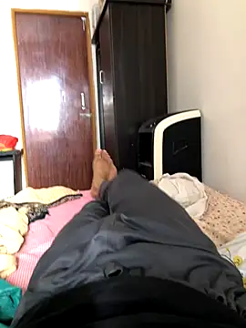 Zeuhorny online show from 09/26/25, 09:27