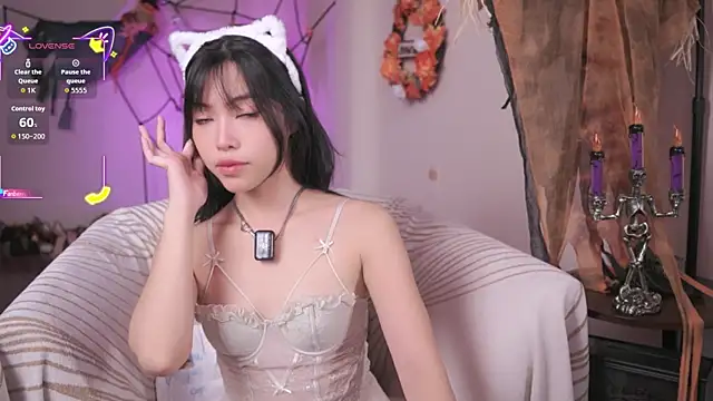 Miuzxc online show from 10/05/25, 07:54