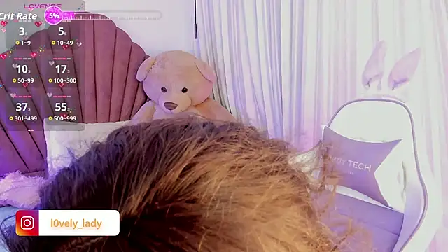 Snapshot of Lovely_celestte chatting on 10/31/25, 06:43 Lovely celestte online show from 10/31/25, 06:43