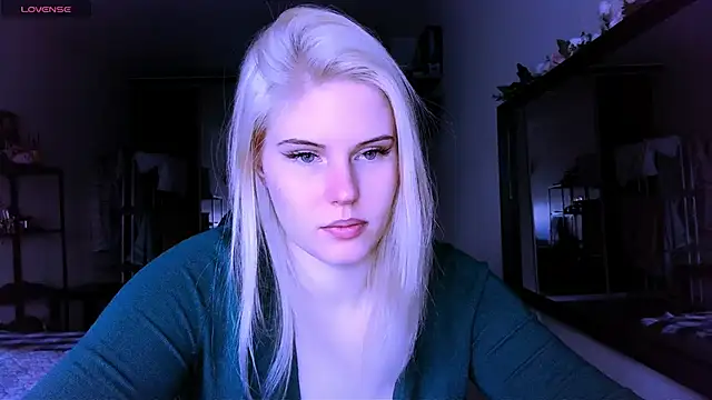VoluptuousDreams online show from 03/16/25, 02:55