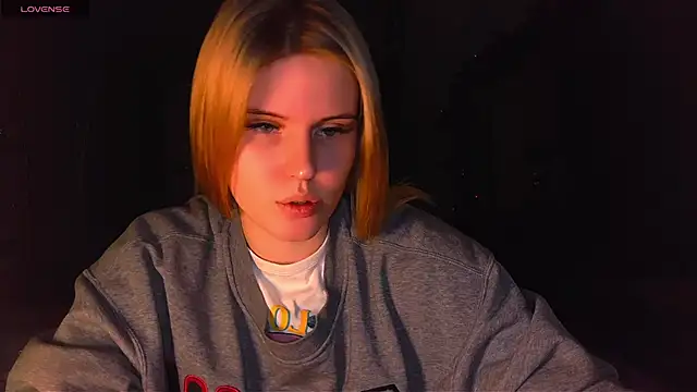 VoluptuousDreams online show from 02/02/25, 10:06