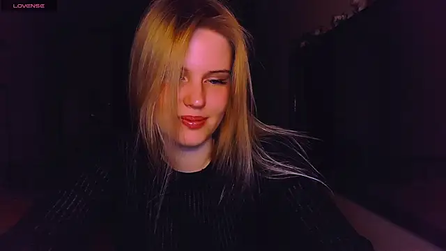 VoluptuousDreams online show from 02/21/25, 04:05