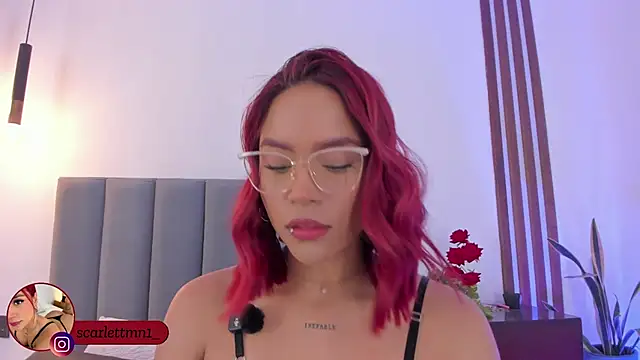 Snapshot of Scarlett_Morgan_ chatting on 12/17/25, 07:52 Scarlett Morgan online show from 12/17/25, 07:52