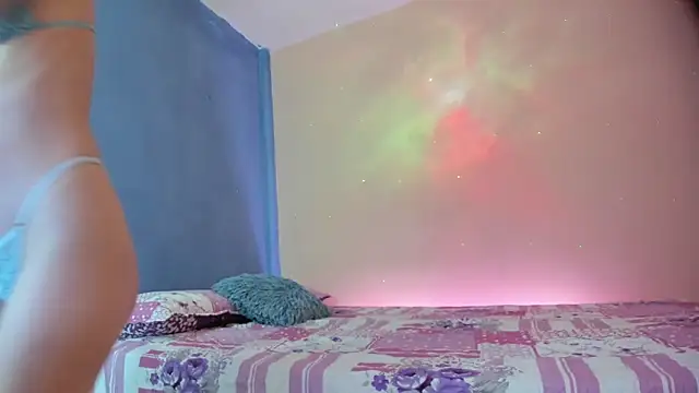 Snapshot of Zamu_1992 chatting on 11/07/25, 12:15 Zamu 1992 online show from 11/07/25, 12:15