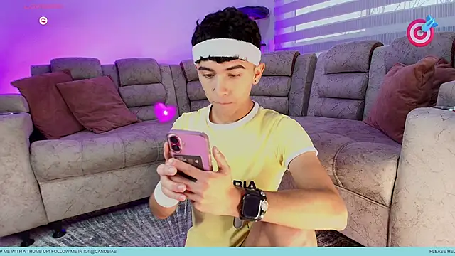 Snapshot of Niico_Cruz chatting on 09/17/25, 10:12 Niico Cruz online show from 09/17/25, 10:12