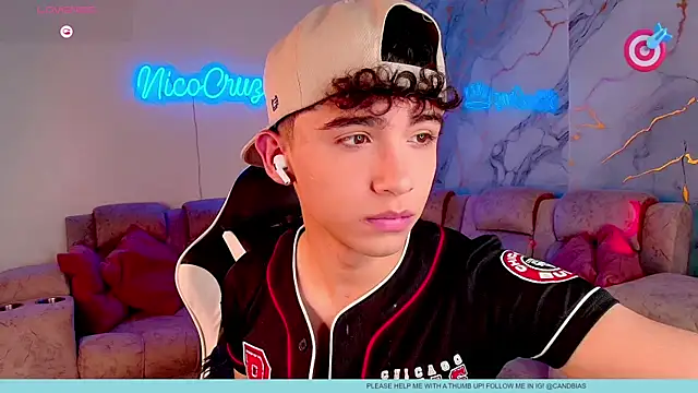 Niico Cruz online show from 02/21/26, 10:12