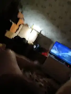 Tyhguhhijh online show from 04/14/26, 12:04