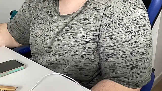 Rafa24324 online show from 04/13/26, 06:34