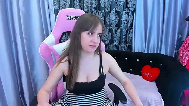 KamilaFoxy online show from 02/28/25, 04:21