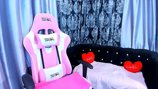 KamilaFoxy online show from 11/07/25, 03:11