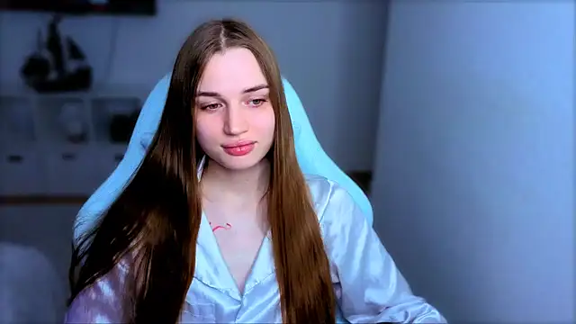 StellaLawless online show from 10/26/25, 09:04