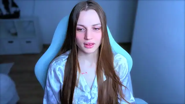 StellaLawless online show from 04/03/26, 06:47