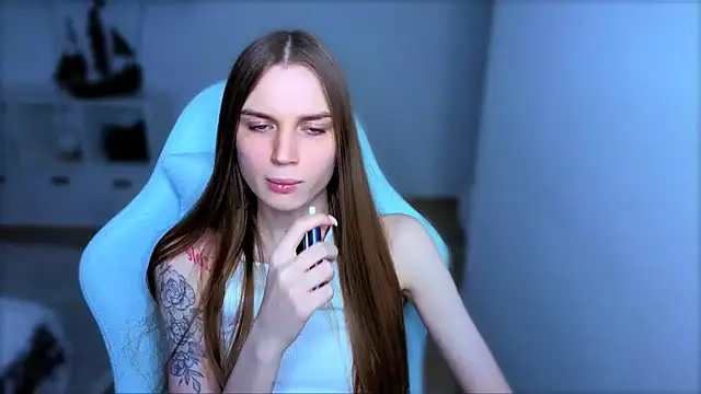 StellaLawless online show from 10/09/25, 07:47