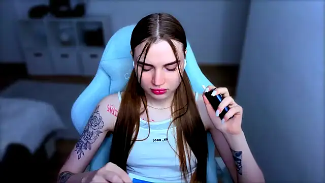 StellaLawless online show from 11/11/25, 09:53