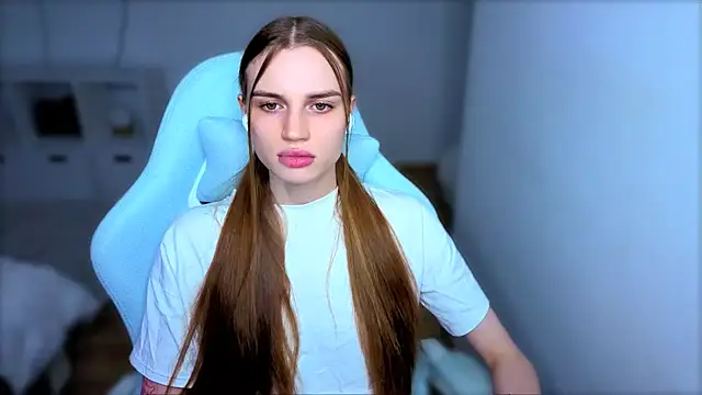 StellaLawless online show from 09/13/25, 08:42