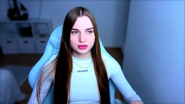 StellaLawless online show from 11/19/25, 07:58