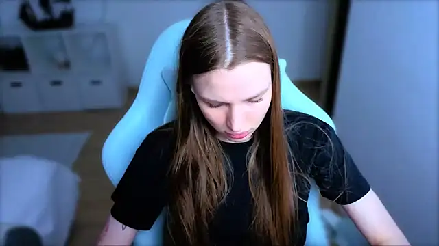 StellaLawless online show from 04/04/26, 02:23