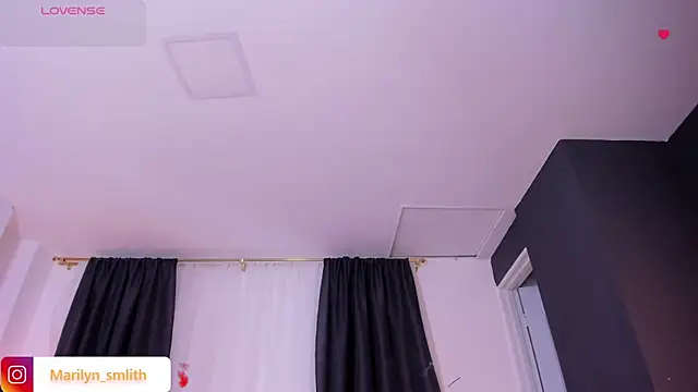 MarilynSmIith online show from 11/06/25, 11:47