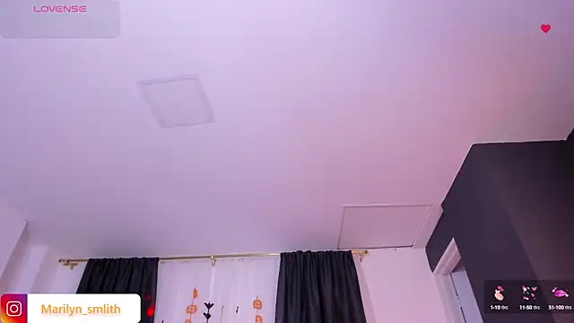 MarilynSmIith online show from 10/16/25, 12:02