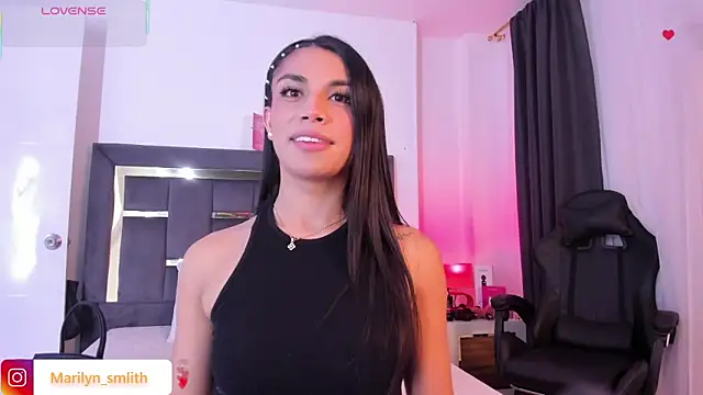 MarilynSmIith online show from 12/22/25, 11:43