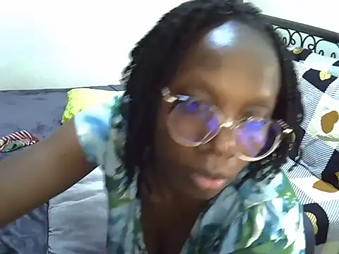 Sweet Bear online show from 10/04/25, 05:14