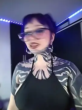 annie berry online show from 05/22/26, 05:05
