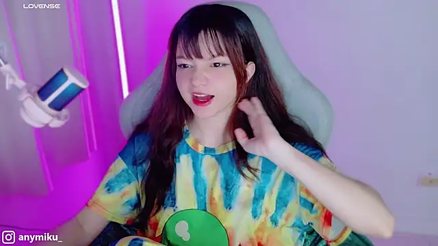 Snapshot of stephybrown chatting on 01/12/25, 01:11 stephybrown online show from 01/12/25, 01:11