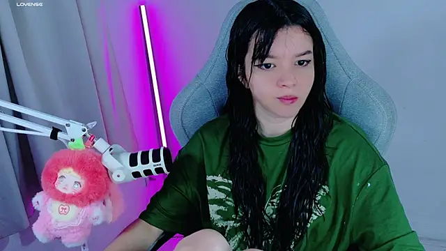 Snapshot of stephybrown chatting on 09/25/25, 10:38 stephybrown online show from 09/25/25, 10:38