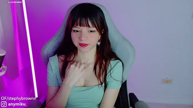Snapshot of stephybrown chatting on 01/28/25, 11:07 stephybrown online show from 01/28/25, 11:07