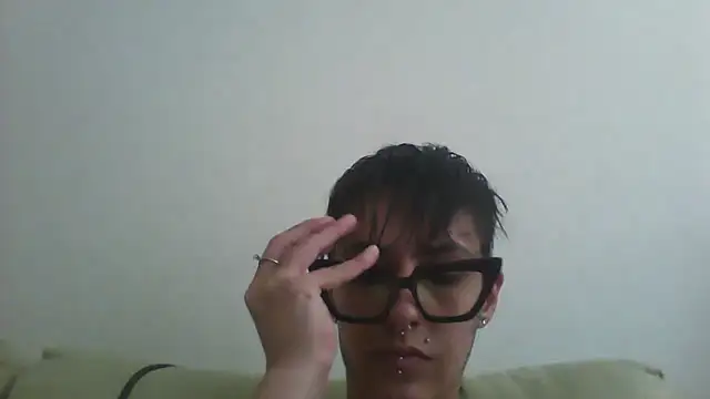 Snapshot of nickfxx chatting on 01/13/26, 05:50 nickfxx online show from 01/13/26, 05:50