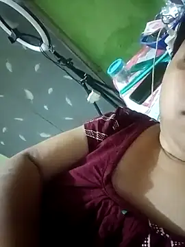 Snapshot of Payel-sharma chatting on 02/22/25, 01:33 Payel-sharma online show from 02/22/25, 01:33