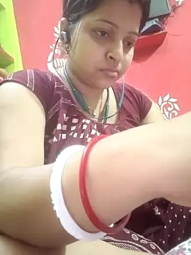 Snapshot of Payel-sharma chatting on 03/22/25, 08:26 Payel-sharma online show from 03/22/25, 08:26