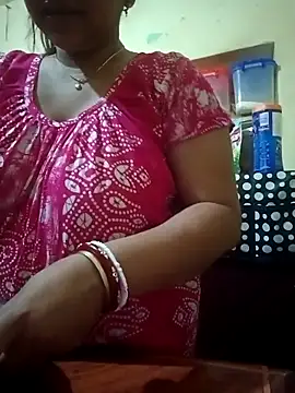 Snapshot of Payel-sharma chatting on 03/10/25, 04:57 Payel-sharma online show from 03/10/25, 04:57