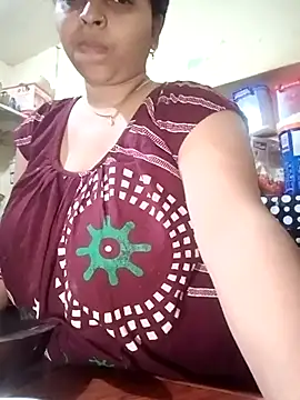 Snapshot of Payel-sharma chatting on 02/18/25, 04:36 Payel-sharma online show from 02/18/25, 04:36