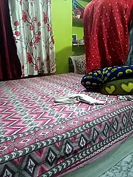 Snapshot of Payel-sharma chatting on 03/07/25, 04:57 Payel-sharma online show from 03/07/25, 04:57