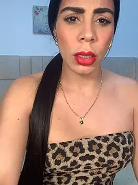 valecruz903 online show from 10/14/25, 05:35