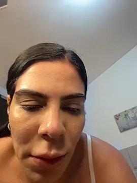 valecruz903 online show from 01/15/26, 04:43