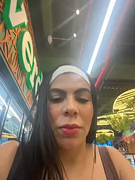 valecruz903 online show from 11/26/25, 06:08