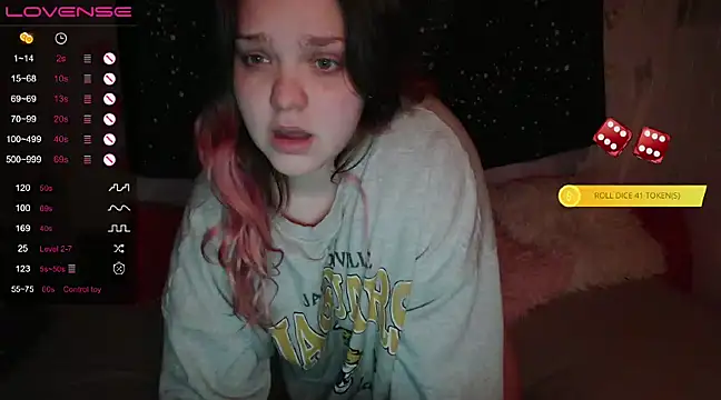 Snapshot of darling_tony chatting on 01/15/25, 01:45 darling tony online show from 01/15/25, 01:45