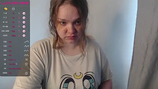 Snapshot of darling_tony chatting on 09/19/25, 12:09 darling tony online show from 09/19/25, 12:09