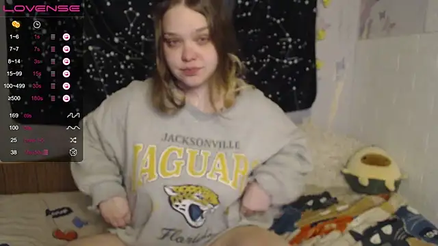 Snapshot of darling_tony chatting on 12/03/25, 05:23 darling tony online show from 12/03/25, 05:23