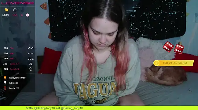 Snapshot of darling_tony chatting on 01/31/25, 07:29 darling tony online show from 01/31/25, 07:29