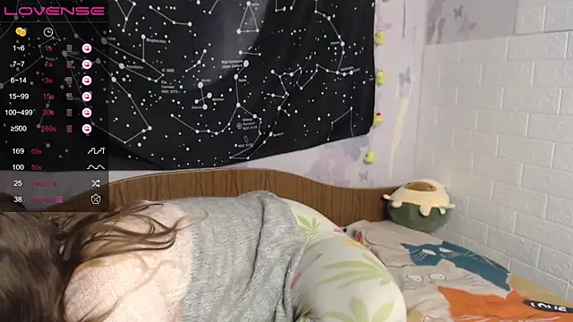 Snapshot of darling_tony chatting on 10/06/25, 12:06 darling tony online show from 10/06/25, 12:06