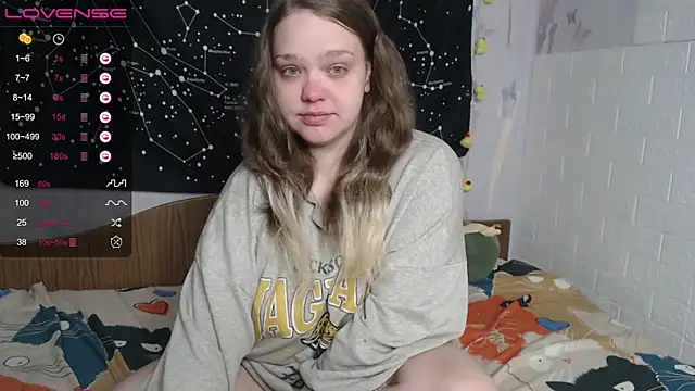 Snapshot of darling_tony chatting on 11/05/25, 03:48 darling tony online show from 11/05/25, 03:48